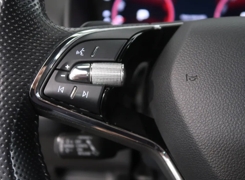 Škoda Kodiaq SPORTLINE 2.0TDI 110KW DSG WEBASTO TAŽNÉ