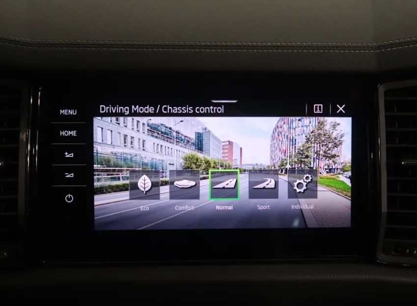 Škoda Kodiaq SPORTLINE 2.0TDI 110KW DSG WEBASTO TAŽNÉ