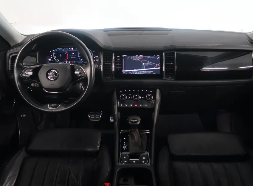 Škoda Kodiaq L&K 2.0TSI 140KW 4x4 DSG WEBASTO TAŽNÉ CANTON