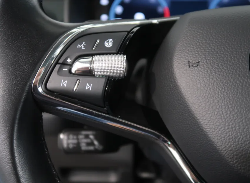 Škoda Kodiaq L&K 2.0TSI 140KW 4x4 DSG WEBASTO TAŽNÉ CANTON