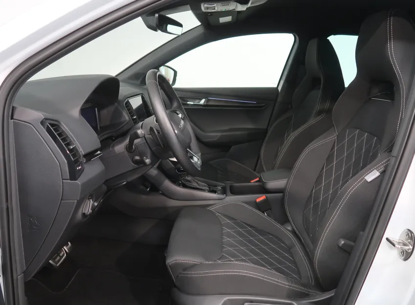 Škoda Karoq SPORTLINE 2.0TDI 110KW 4x4 DSG TAŽNÉ CANTON