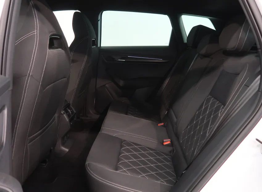 Škoda Karoq SPORTLINE 2.0TDI 110KW 4x4 DSG TAŽNÉ CANTON