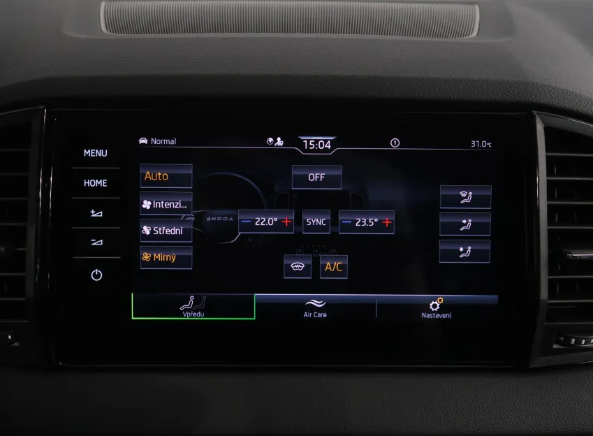 Škoda Karoq SPORTLINE 2.0TDI 110KW 4x4 DSG TAŽNÉ CANTON