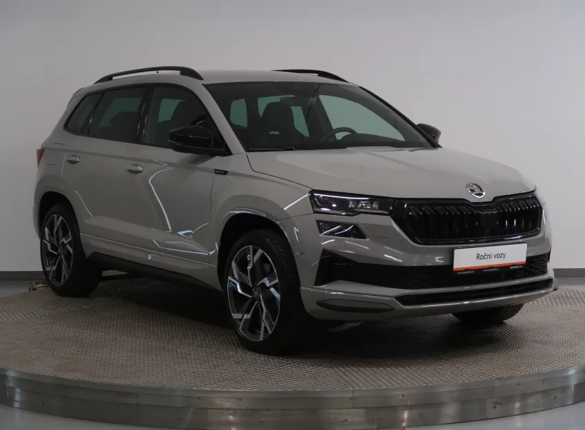 Škoda Karoq SPORTLINE 2.0TDI 110KW 4x4 DSG TAŽNÉ CANTON