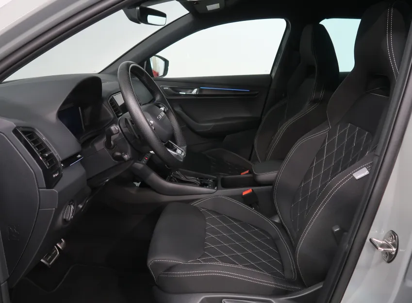 Škoda Karoq SPORTLINE 2.0TDI 110KW 4x4 DSG TAŽNÉ CANTON