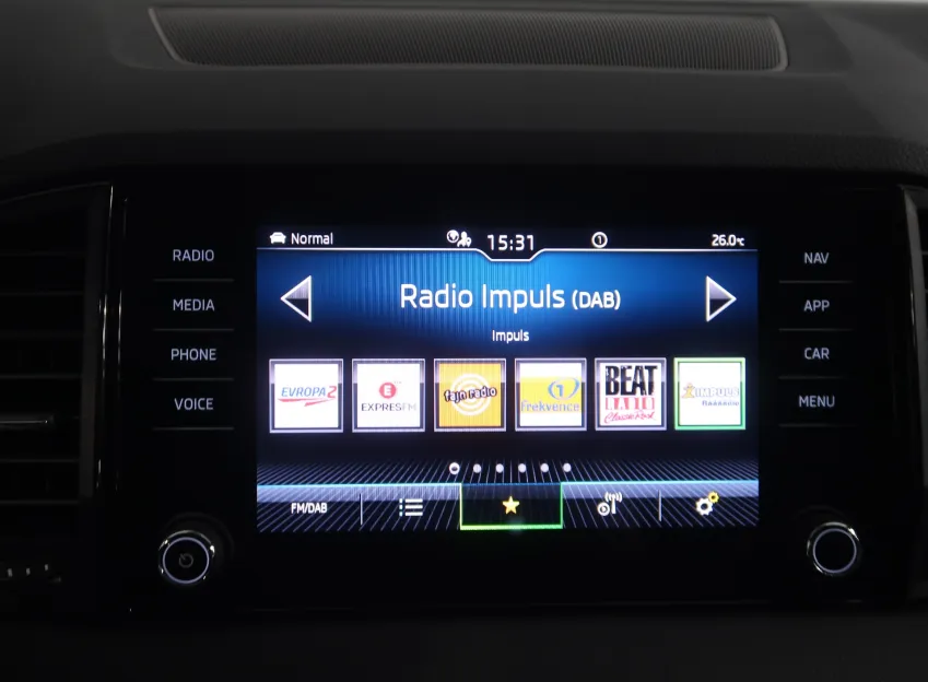 Škoda Karoq SPORTLINE 2.0TDI 110KW 4x4 DSG TAŽNÉ CANTON