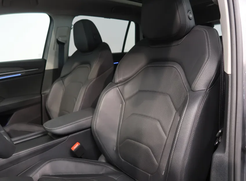Škoda Kodiaq EXCLUSIVE 2.0TDI 142KW 4x4 DSG WEBASTO TAŽNÉ CANTO