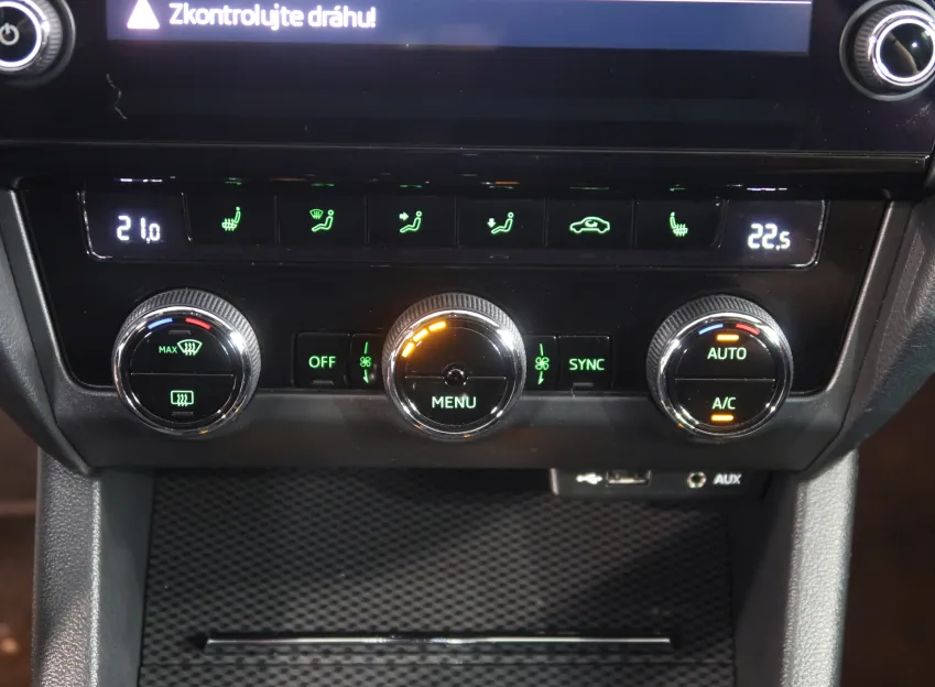 Škoda Octavia RS 230 2.0TSI 169KW NAVI MANUÁL