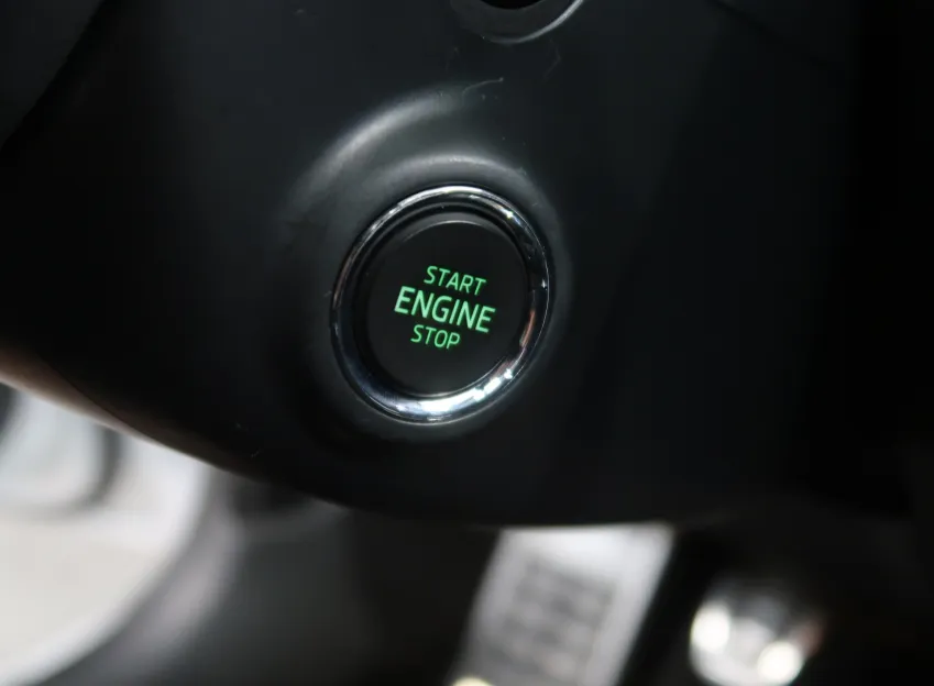 Škoda Octavia RS 230 2.0TSI 169KW NAVI MANUÁL