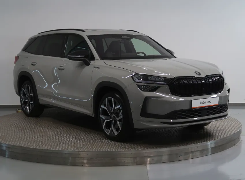 Škoda Kodiaq SPORTLINE 2.0TDI 142KW 4x4 DSG WEBASTO TAŽNÉ PANOR