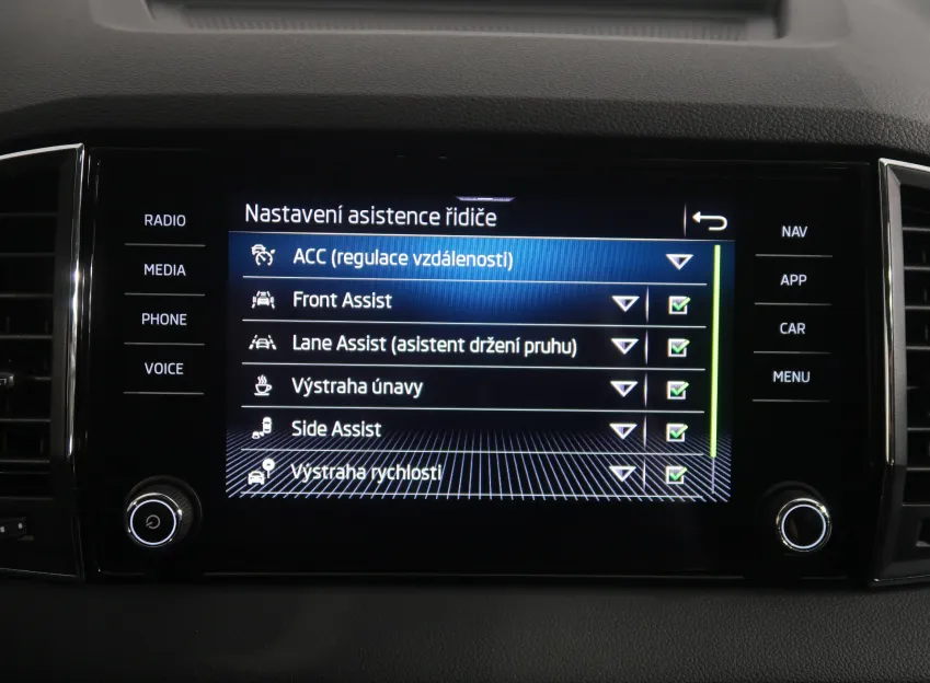 Škoda Karoq TOP SELECTION 2.0TDI 110KW DSG