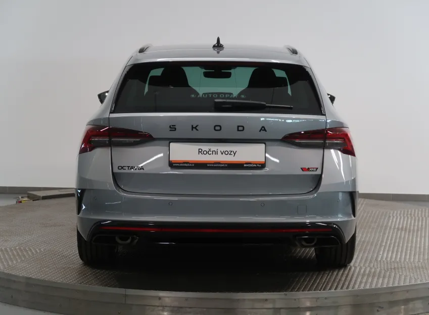 Škoda Octavia RS 2.0TSI 195KW DSG TAŽNÉ CANTON