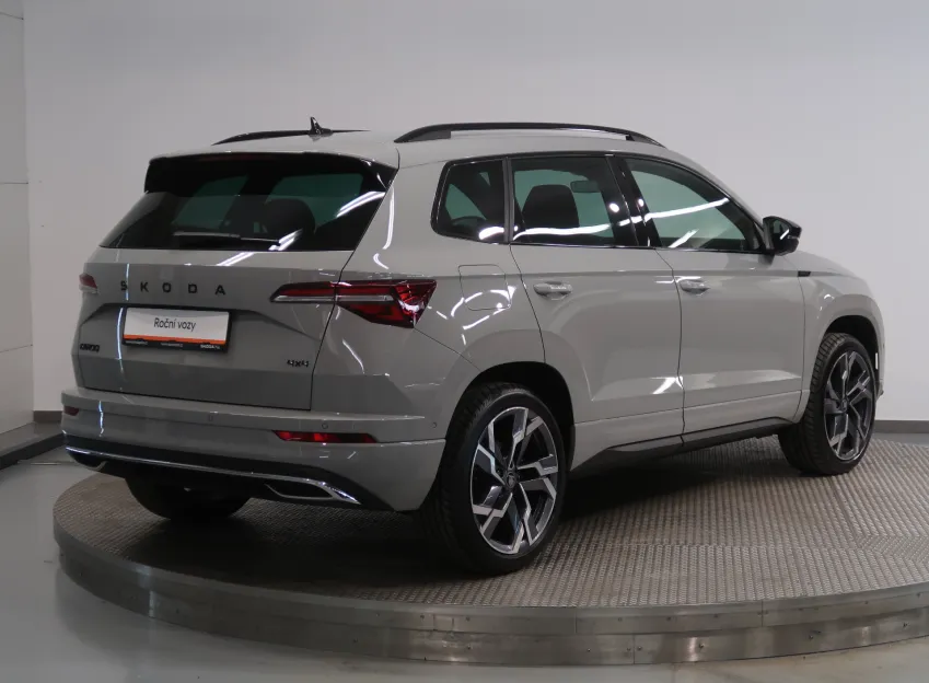 Škoda Karoq SPORTLINE 2.0TDI 110KW 4x4 DSG TAŽNÉ CANTON