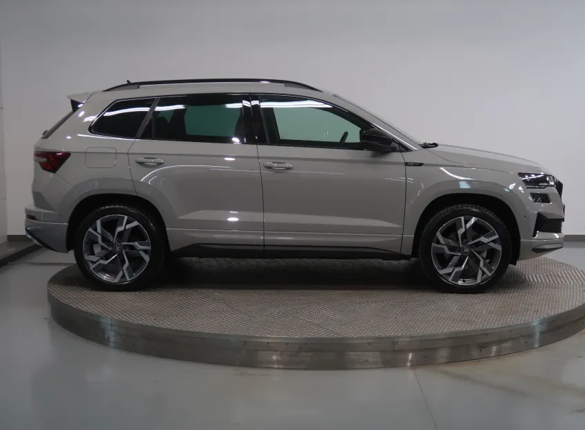Škoda Karoq SPORTLINE 2.0TDI 110KW 4x4 DSG TAŽNÉ CANTON