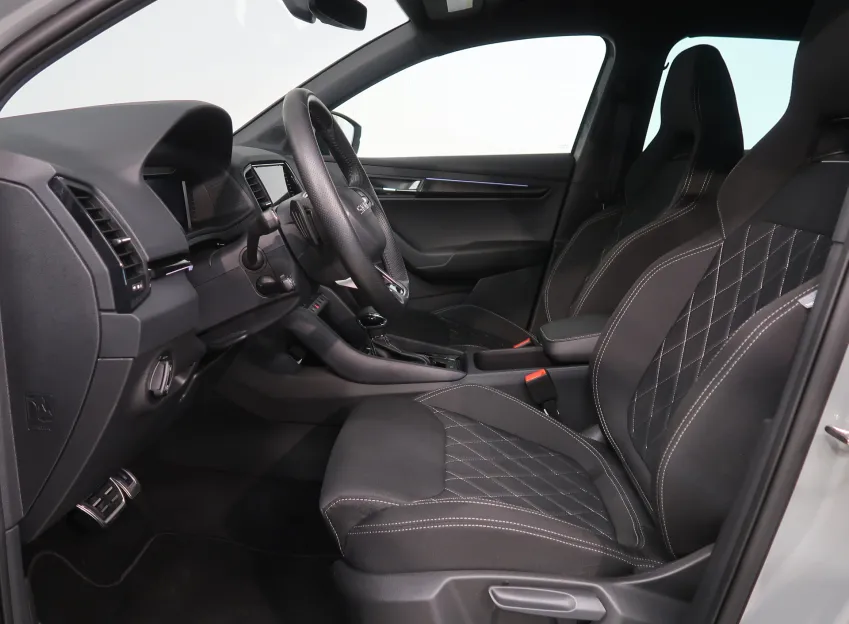 Škoda Karoq SPORTLINE 2.0TDI 110KW 4x4 DSG TAŽNÉ CANTON