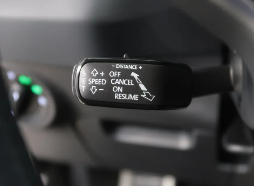 Škoda Karoq SPORTLINE 2.0TDI 110KW 4x4 DSG TAŽNÉ CANTON