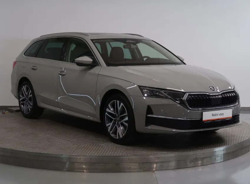Škoda Octavia EXCLUSIVE 2.0TDI 110KW DSG PANORAMA CANTON