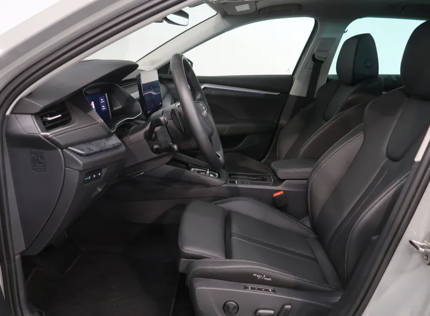 Škoda Octavia EXCLUSIVE 2.0TDI 110KW DSG PANORAMA CANTON