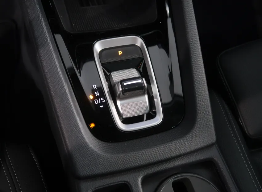 Škoda Octavia EXCLUSIVE 2.0TDI 110KW DSG PANORAMA CANTON