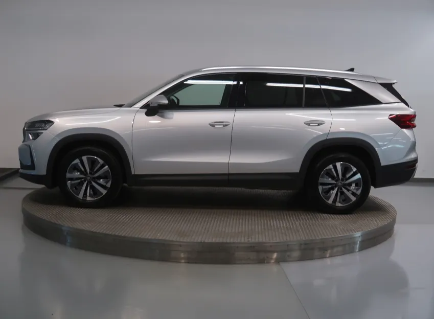 Škoda Kodiaq EXCLUSIVE 2.0TSI 150KW DSG 4x4 WEBASTO