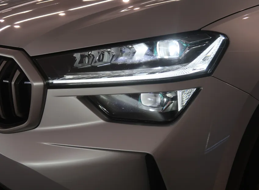 Škoda Kodiaq EXCLUSIVE 2.0TSI 150KW DSG 4x4 WEBASTO