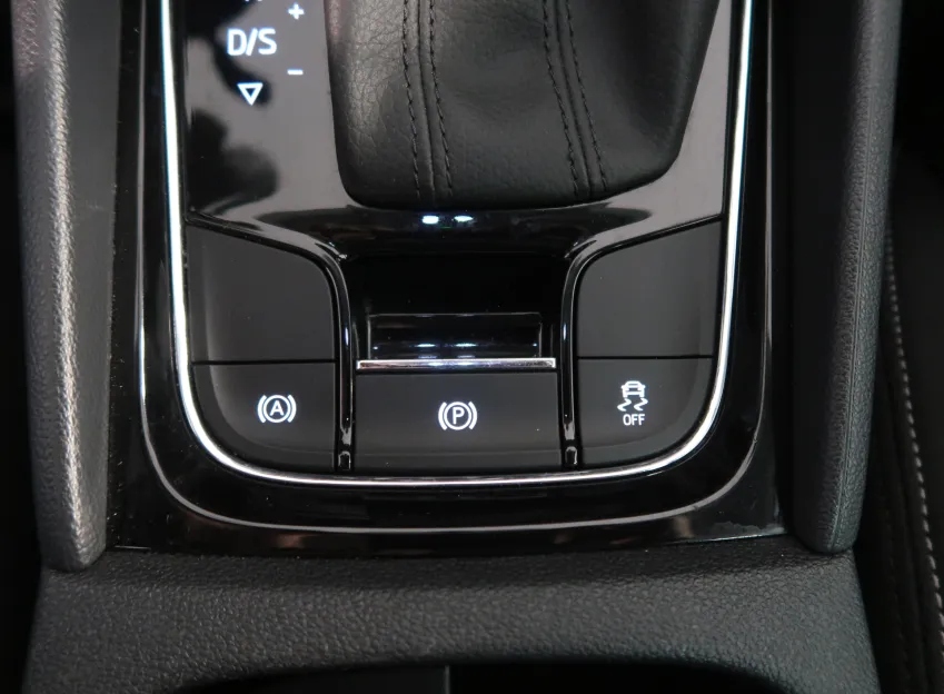 Škoda Karoq STYLE 1.5TSI 110KW DSG TAŽNÉ