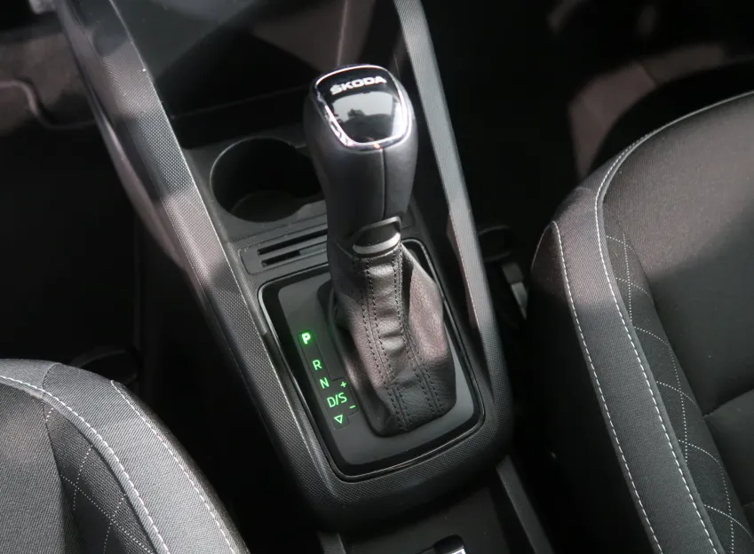 Škoda Fabia AMBITION TOP 1.0TSI 70KW DSG TAŽNÉ