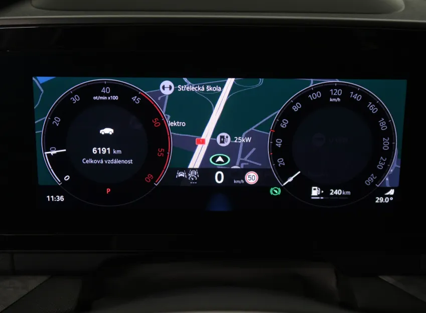 Škoda Kodiaq EXCLUSIVE 2.0TDI 142KW 4x4 DSG 7MÍST TAŽNÉ WEBASTO