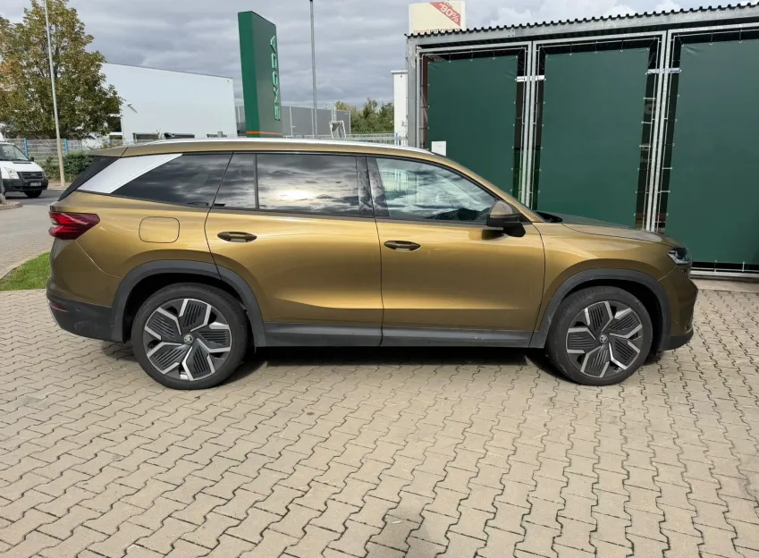 Škoda Kodiaq EXCLUSIVE 2.0TDI 142KW DSG 7 MÍST PANORAMA
