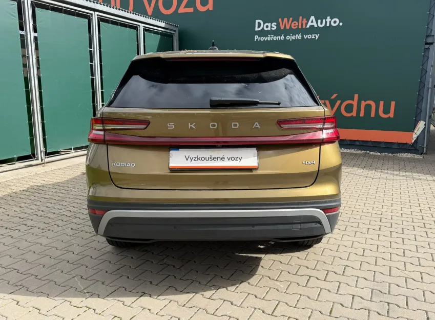 Škoda Kodiaq EXCLUSIVE 2.0TDI 142KW DSG 7 MÍST PANORAMA