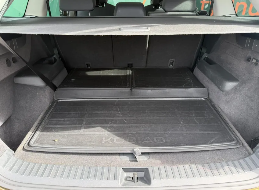 Škoda Kodiaq EXCLUSIVE 2.0TDI 142KW DSG 7 MÍST PANORAMA