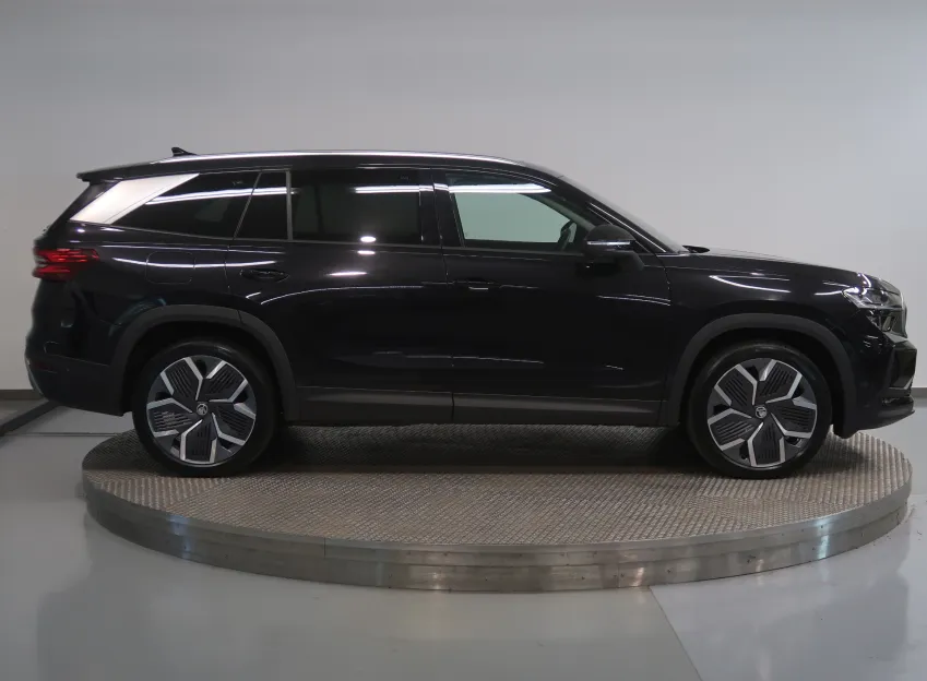 Škoda Kodiaq EXCLUSIVE 2.0TDI 142KW 4x4 DSG TAŽNÉ 7MÍST CANTON