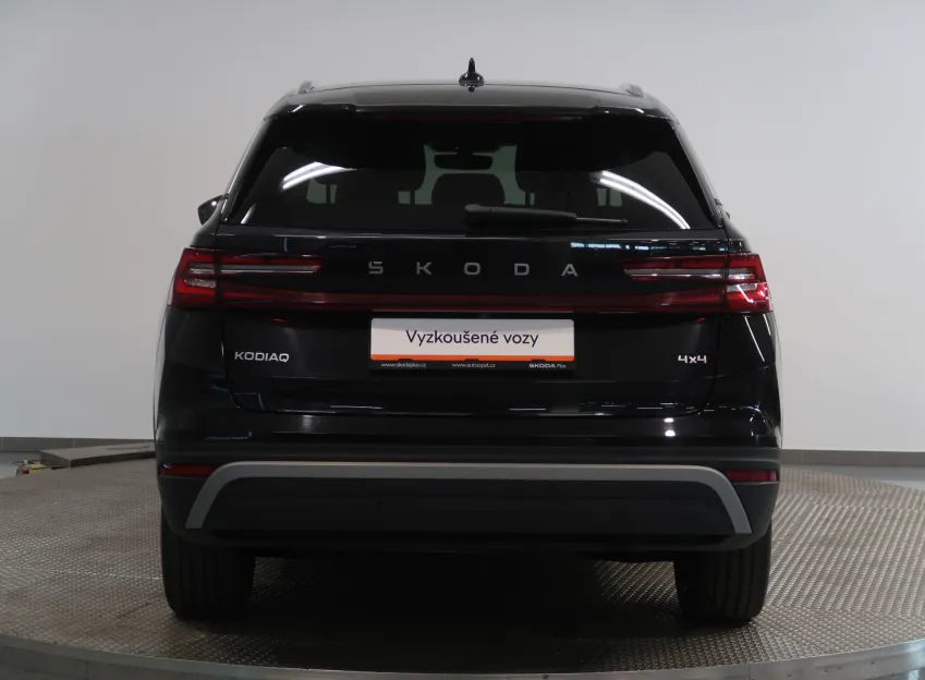 Škoda Kodiaq EXCLUSIVE 2.0TDI 142KW 4x4 DSG TAŽNÉ 7MÍST CANTON
