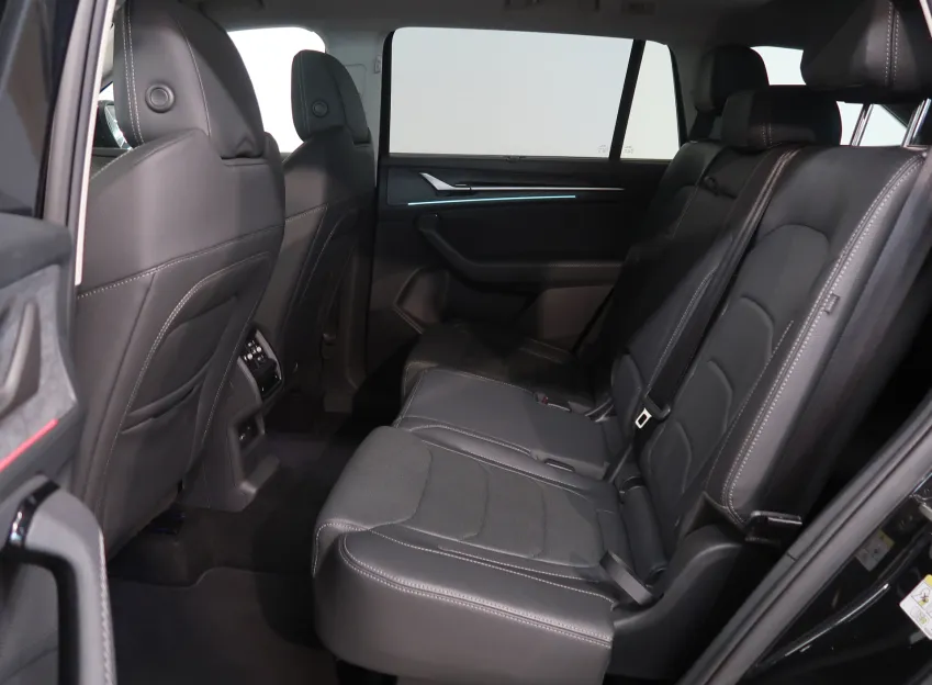 Škoda Kodiaq EXCLUSIVE 2.0TDI 142KW 4x4 DSG TAŽNÉ 7MÍST CANTON