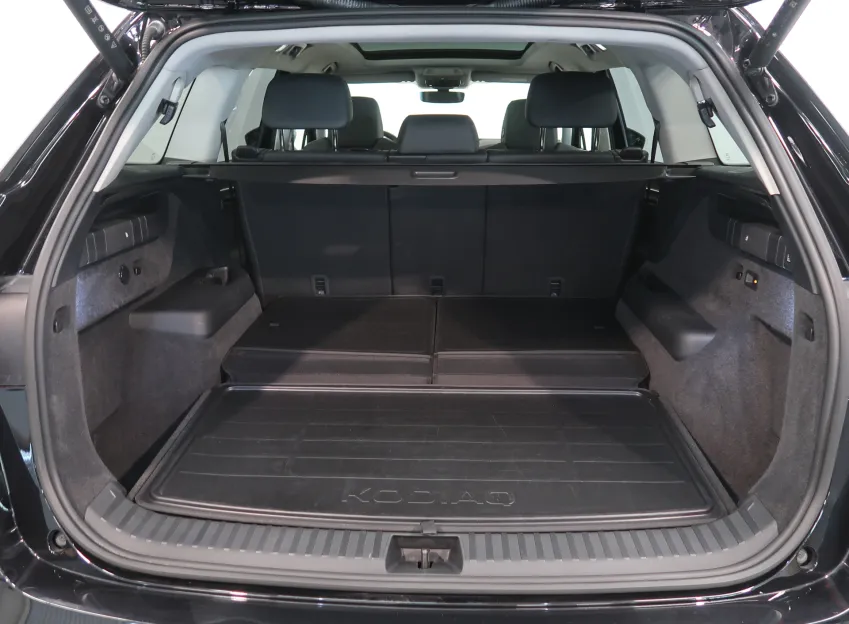 Škoda Kodiaq EXCLUSIVE SELECTION 2,0 TDI 142 kW DSG 7MÍST ZÁRUK