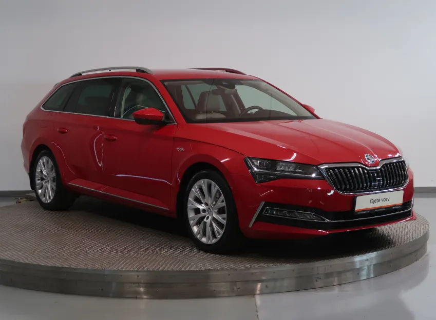 Škoda Superb L&K 2.0TSI 200KW DSG 4x4 TAŽNÉ