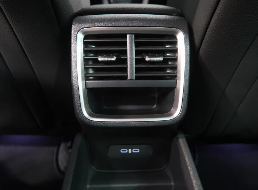 Škoda Octavia EXCLUSIVE 2.0TDI 110KW DSG CANTON