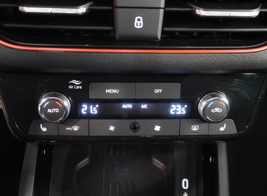 Škoda Scala MONTE CARLO 1.5TSI 110KW DSG PANORAMA