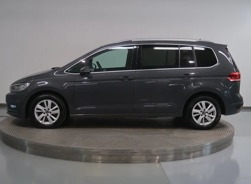 Volkswagen Touran HIGHLINE 2.0TDI DSG