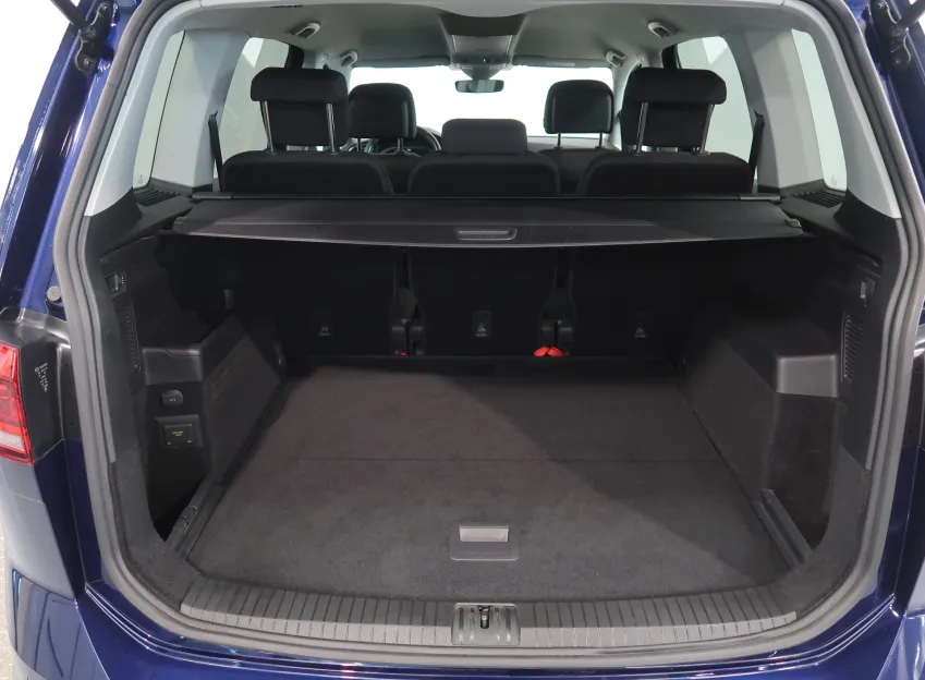 Volkswagen Touran HIGHLINE 2.0TDI 110KW DSG