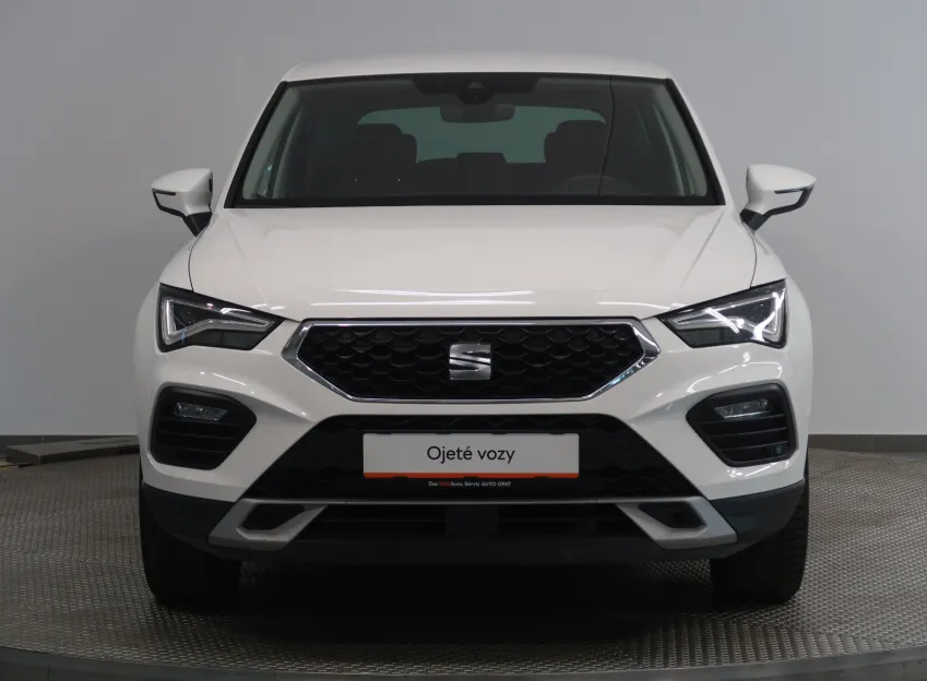 SEAT Ateca 2.0TDI 110KW TAŽNÉ NAVI