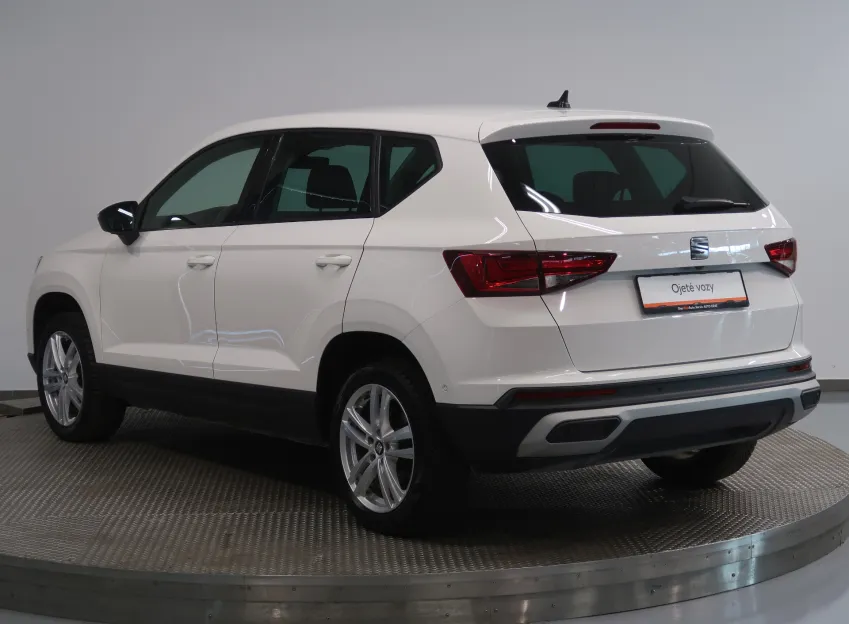 SEAT Ateca 2.0TDI 110KW TAŽNÉ NAVI