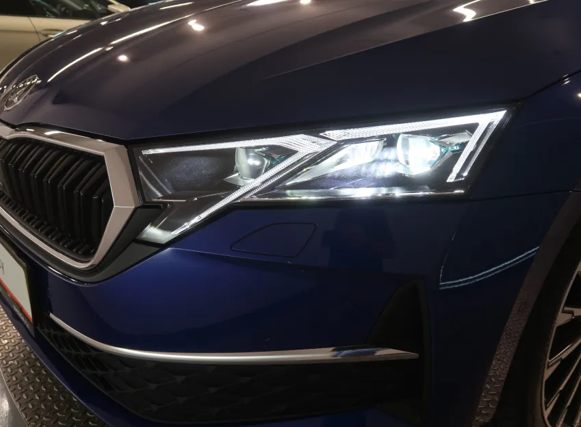Škoda Octavia EXCLUSIVE 2.0TDI 110KW DSG CANTON