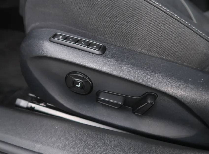 Škoda Superb SPORTLINE 2.0TDI 110KW DSG LED MATRIX NAVI