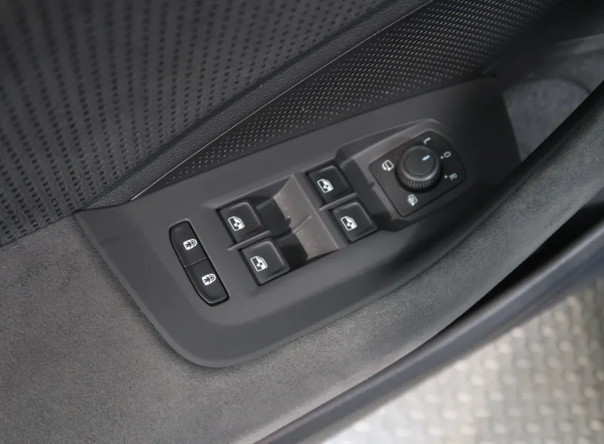 Škoda Superb SPORTLINE 2.0TDI 110KW DSG LED MATRIX NAVI