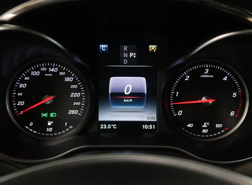 Mercedes-Benz GLC AMG 350D 190KW 4x4 TAŽNÉ BURMASTER NAVI WEBASTO