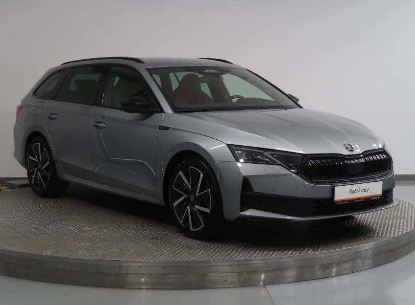 Škoda Octavia SPORTLINE 2.0TDI 110KW DSG TAŽNÉ NAVI