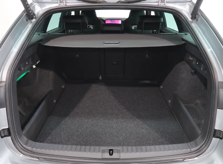 Škoda Octavia SPORTLINE 2.0TDI 110KW DSG TAŽNÉ NAVI